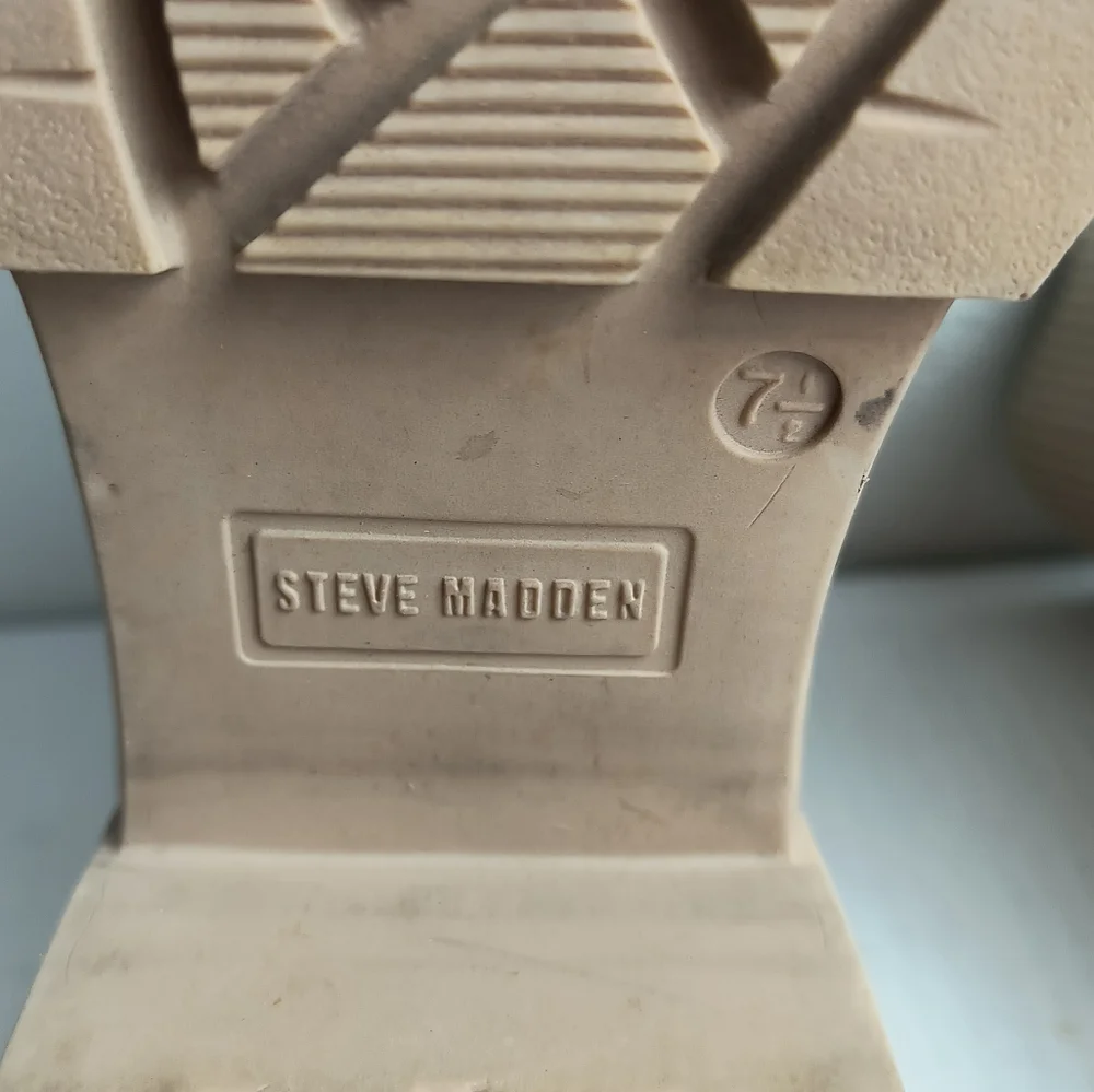 Steve Madden Hayle 7.5 Tan Platform Chelsea Chunky Boots Shoes